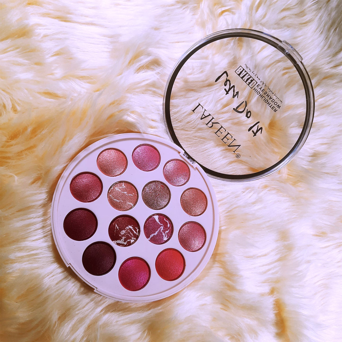 LAREEN - LET'S DO IT BAKED HIGHLIGHTER & EYESHADOW PALETTE