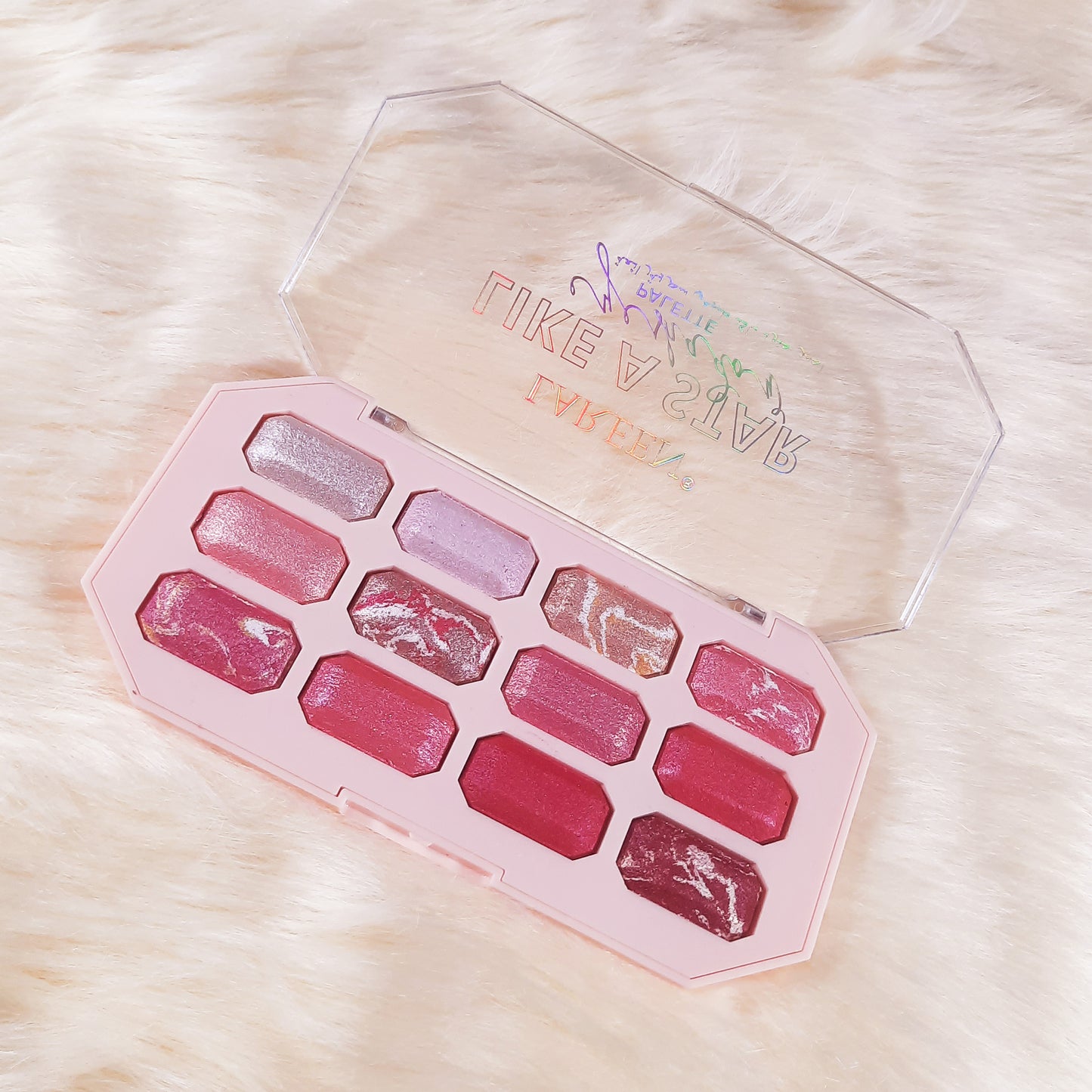 LAREEN - LIKE A STAR EYESHADOW PALETTE