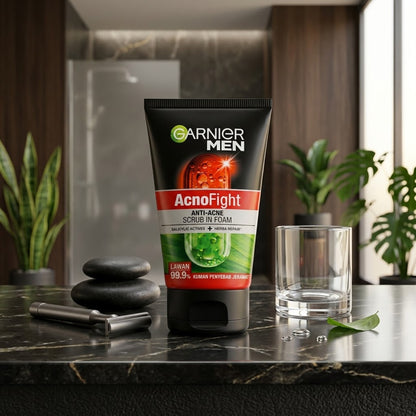 Garnier Men - Acno Fight Anti-Acne Scrub In Foam With Salicylic Actives + Herba Repair - 100ml (Indonesia)