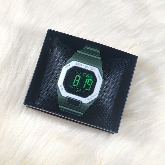 SPORT WATCH WITH RUBBER STRAP
